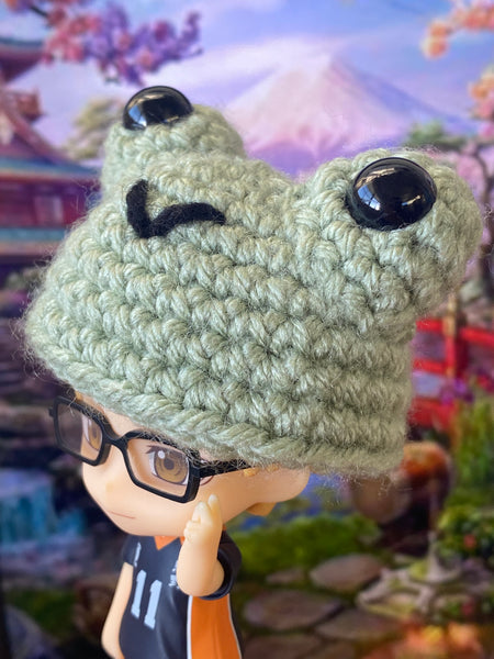 Mini Frog Crochet Hat